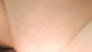 Babe1987, suanas showers fucks and gets a creampie