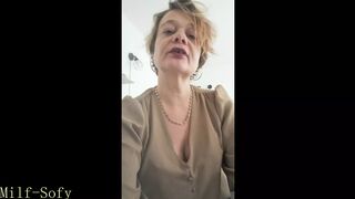 I'm going to find the winner for a particular delirium, he wants to be sucked by a milf in the elevator and end up on my face