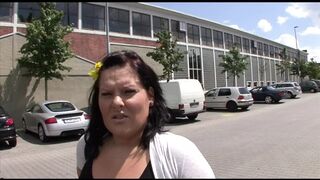 ORDINARY PEOPLE LURED ON THE STREET TO SHOOT A PORN EP 3