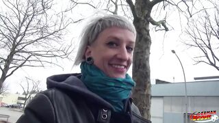 German Scout - Emo girl Luna Toxxxic