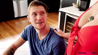 Mommy's Valentines Day Fun - S12:e5