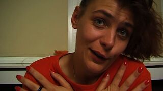Gabi laesst sich fingern, lutscht gerne schwaenze und bumst mit xhamster Usern