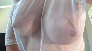 My Big Natural Boobs Will Turn You on. Chubby MILF Saggy Tits and Big Ass.