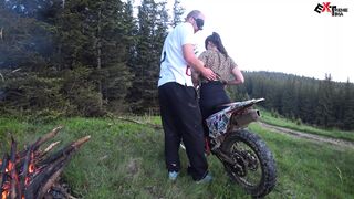 Brought Girlfriend to Forest to fuck her in the ass with a facial