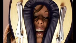 Kristal Summers Gets Her Pussy Fucked