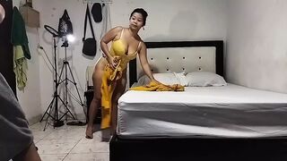 Stepmother with Big Ass Falls at My Feet She Is a Sucker