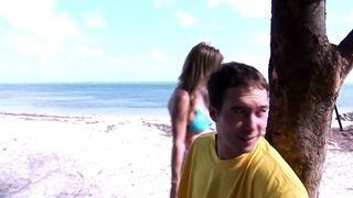 Ivana Branchi an experienced woman gets her pussy opened on