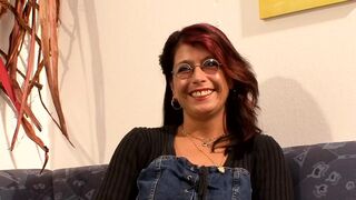 Sexy milf gets fucked on the couch