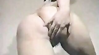 Chick Ripping Some Big Farts