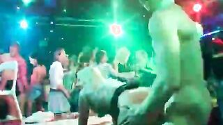 Game Babes Service Penises At Club