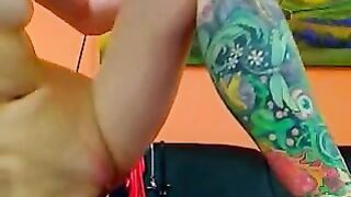 Emo Is Still Sexy!        [NO AUDIO]