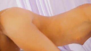 Skinny blonde wow girl makinglove