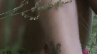 czech Natashas back to nature