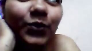 Thick Amateur Indian Woman