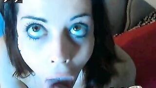 Sexy brunette teen sucks and swallows her boyfriend