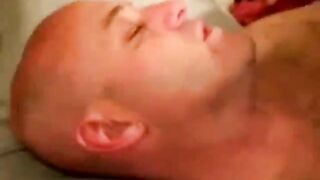 Gay amateur gets a straight guys facial