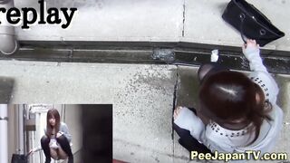 Hairy muff asian pisses