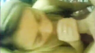 [Top]Girlfriend Sucks And Takes Cumshot On Face