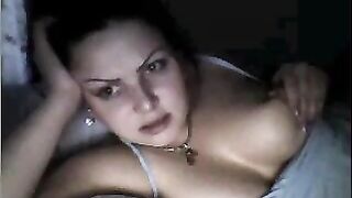 Busty tit milf rubs her tits on cam