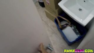 Horny teen blows me to get my dick wet and fuck her