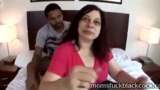 Mature slut got surprised by a black guys big chocolate tool