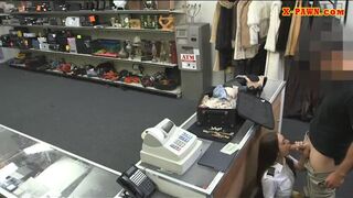 Stewardess nailed by horny pawn keeper in his pawnshop