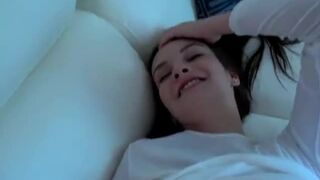 Horny Girlfriend Gets Good Dicking From BF