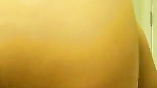 the sound of an ass clapping