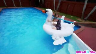 Blonde Teen Daisy Chainez Fucked By Big Cock