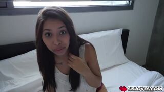 Sweetie hot babe Jasmine Summers feeling very horny