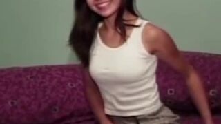 Younger amateur pussylicked by oldman