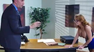 Hottie Britney Amber Uses Sex To Pass Job Interview