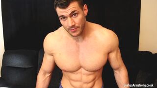Oiled muscle hunk cum edging