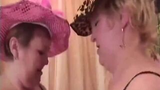 Bbw grannies lesbians toy dildo fat cunt pleasing