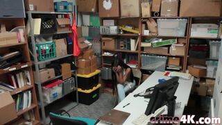 Bonnie Grey fucked on the office table