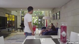 Alex Blake gives sexual pranks to roommate Carolina
