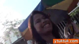 Amateur Asian lured money by horny tourist in the streets