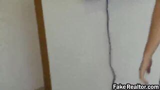 Fake realtor gives head and moans while pounding