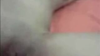 Fat Arab dude fingers girlfriend's cunt while she sucks his dick