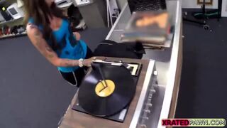 Hard pawnshop sex action with desperate collector
