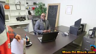 Angry MILF gets double penetrated in hot threesome