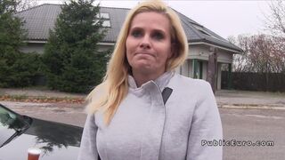 Blonde Milf bangs in car in public