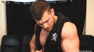 College Muscle Meet Fantasy