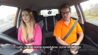 Natural busty babe bangs in driving school car