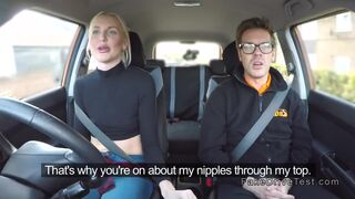 Horny blonde gets creampie in car