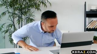 Lusty and busty Madison Ivy returns to being a pornstar
