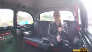 Blonde Russian teen Anna Rey recieves cum in mouth