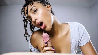 Ebony Slut Ariana Simon Knows Good Sucking And Is Not Afraid To Show It