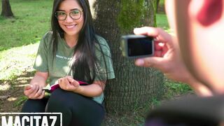 MAMACITAZ - Linda Houston Ends Meditation With Amazing Sex
