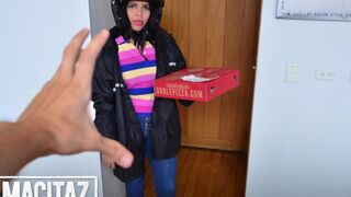 Brunette Colombiana Lucero Perez Rides Foreign Penis In Hot Pickup And Fuck Action - CARNE DEL MERCADO